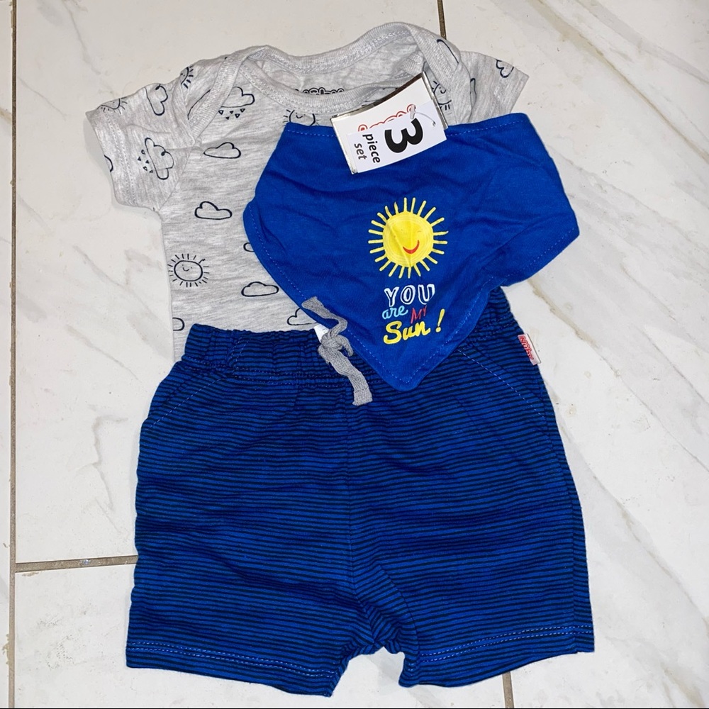NWT Nuby Blue/Grey “You Are My Sun” Graphic 3 Piece Set (Bandana & Pants) 3-6 M